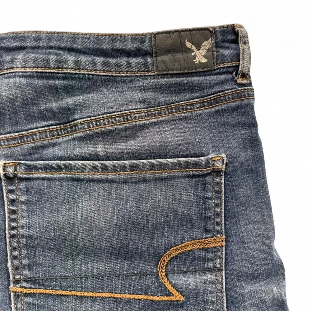American Eagle Women's Blue Shorts